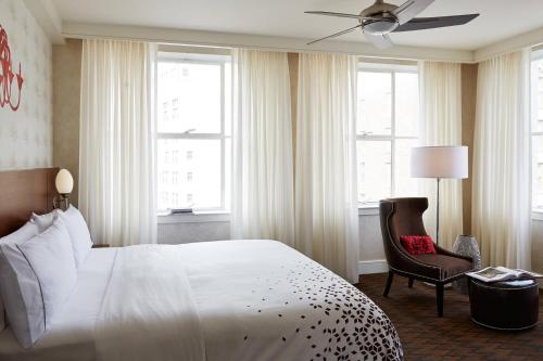 Renaissance New Orleans Pere Marquette French Quarter Area Hotel Image