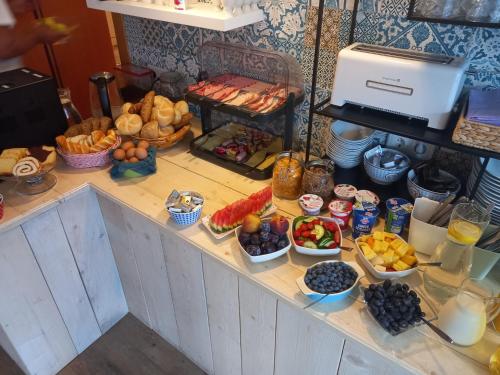 Еда / где поесть недалеко от гостевого дома