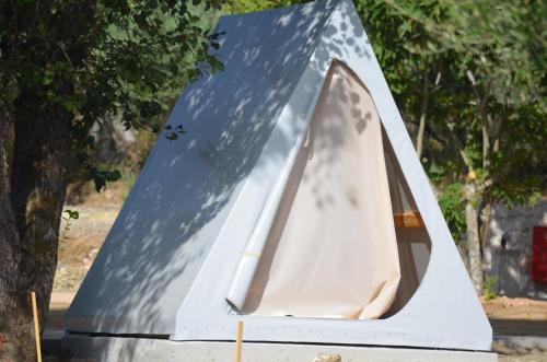 Fotografie z fotogalerie ubytování Nirikos Camping v destinaci Spasméni Vrísi