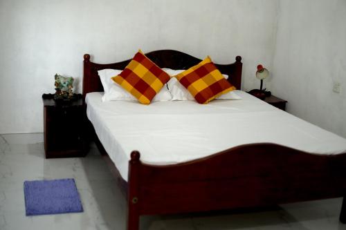 Thabi's Home tesisinde bir odada yatak veya yataklar