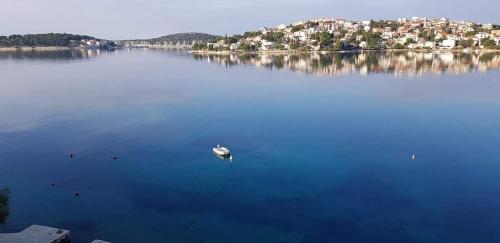 Galeriebild der Unterkunft Villa LUX Apartments in Rogoznica