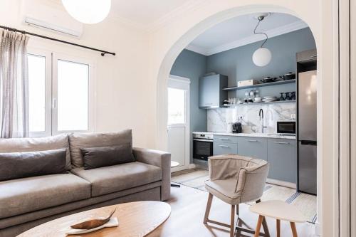 Family house under the Acropolis