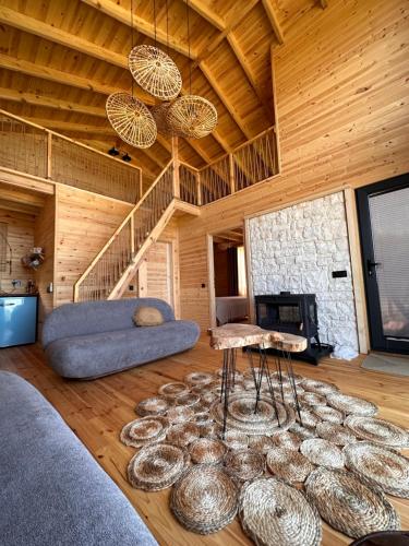 Et opholdsområde på Ordu Casa di Arte Bungalov