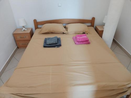 Säng eller sängar i ett rum på Romantica Apartments