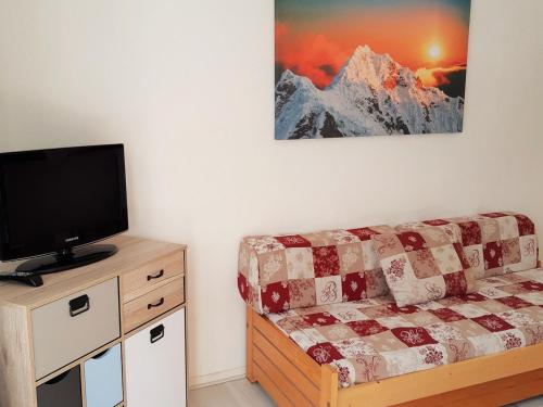 Studio calme aux Deux Alpes, accès pistes, animaux admis