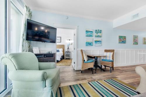 Boardwalk 209 photo 16
