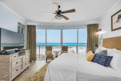 Boardwalk 209 photo 9