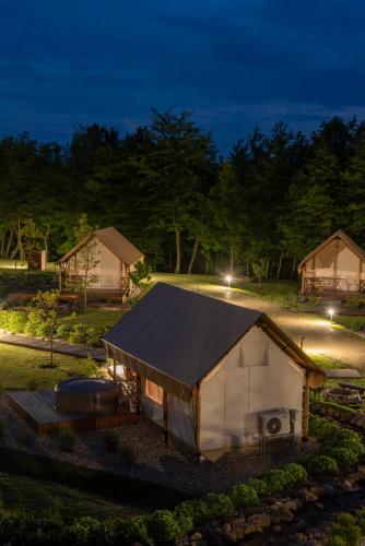 Zahrada ubytování ForRest Glamping