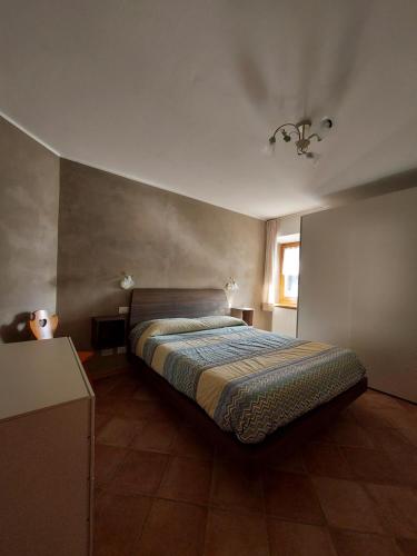 サッパーダにあるKratter Alpenplickのベッドルーム1室(ベッド1台付)