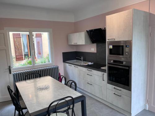 Nhà bếp/bếp nhỏ tại Maison Chez Marinette