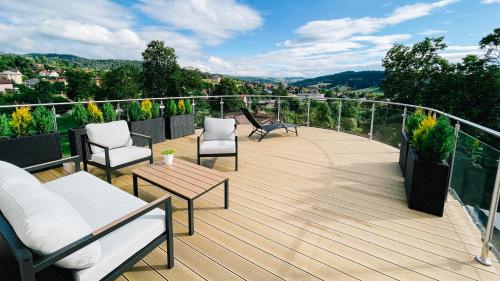 Penthouse Słoneczna Rapsodia - blisko Parku Zdrojowego - duży taras na dachu - piękny widok - winda - garaż