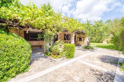 Charming villa with A/C and WIFI