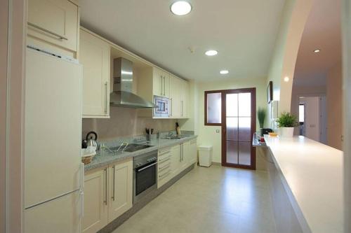 New Hills Marbella Luxury apartment Benahavis