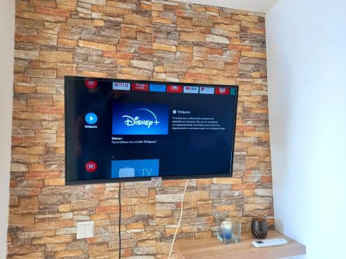 enJoyにあるテレビまたはエンターテインメントセンター