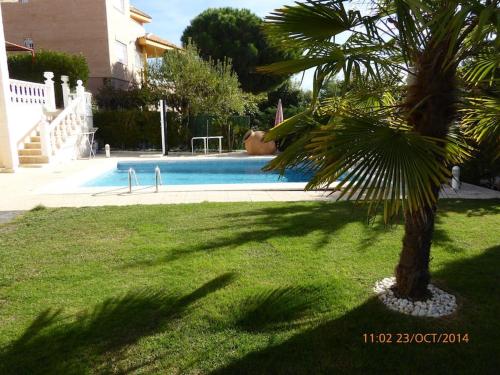 Gallery image of Madrid city modern apartment in villa, free WIFI in Arroyomolinos