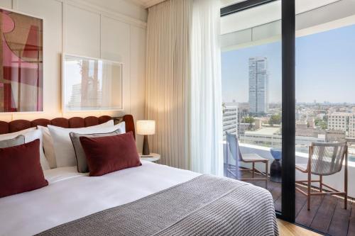 Gallery image of The George Tel Aviv in Tel Aviv