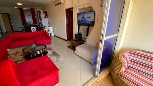 Ein Sitzbereich in der Unterkunft Shanzu Seabreeze Apartments