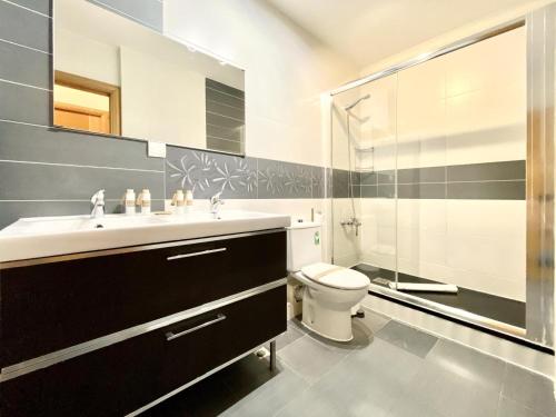 Puerta del Sol III - Duplex in the Center of Madrid
