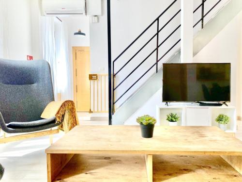 Puerta del Sol III - Duplex in the Center of Madrid