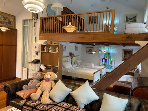 Home Tower tree เชียงใหม่にあるベッド