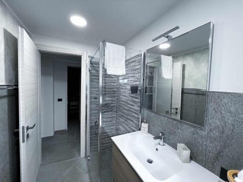 Ένα μπάνιο στο Antico Torchio Apartment