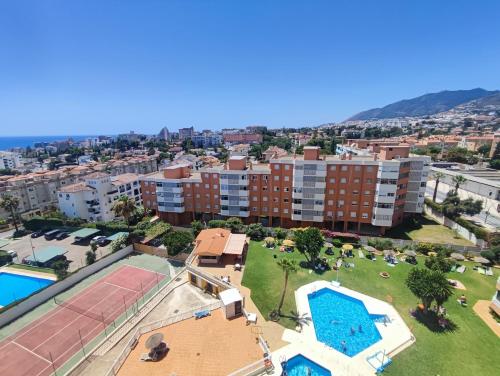 TORREMOLINOS VIEW STUDIO, VISTA MAR Y PISCINA