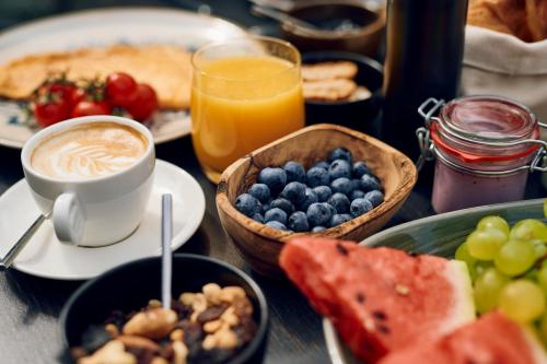 Đồ ăn tại/gần khách sạn căn hộ