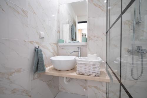 Athenais 3A 2 bedroom 4 persons apartment by MPS