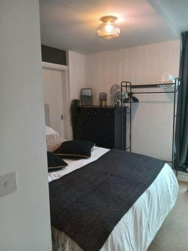 Postel nebo postele na pokoji v ubytování Elegant One bedroom Apartment