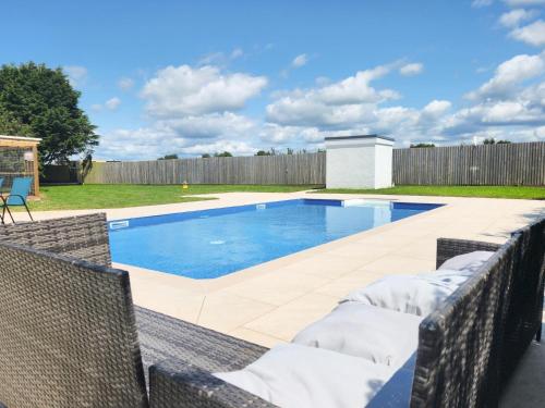 Πισίνα στο ή κοντά στο Bay View - 1 Bed Suite - Ocean Breeze - Port Eynon