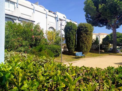 ALAMANDA STUDIO LE GRAU DU ROI -