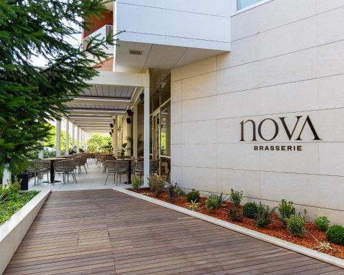 Φωτογραφία από το άλμπουμ του HOTEL NOVA LUXURY στο Τιργκόβιστε