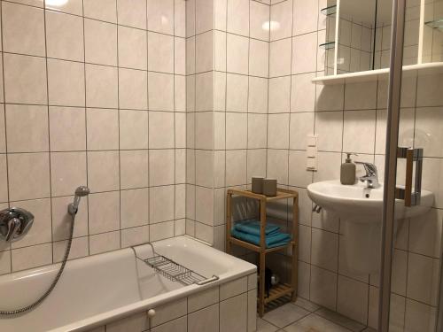 Kúpeľňa v ubytovaní Moselidylle und Cityflair - Ferienwohnung Beth