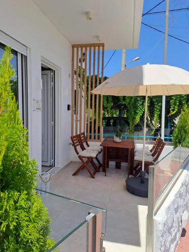 A balcony or terrace at Sofilins Luxury Suite