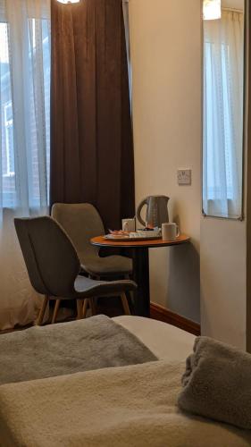 Old Palace Guest House photo 44