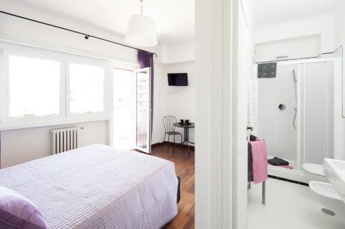 Gallery image of La Residenza Degli Angeli in Rome