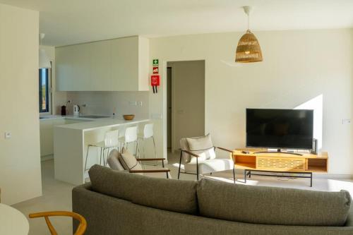 Elegant 3BR Family Stay with Private Pool