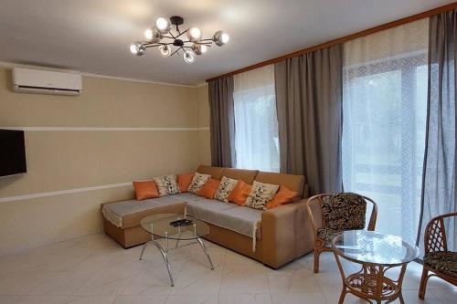 Un lugar para sentarse en House for us Vinci