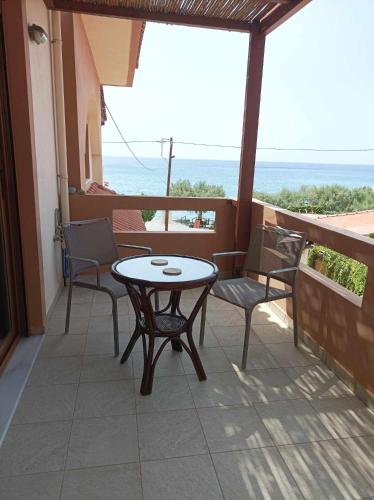 Gallery image of Eutuxia Sea&Mountain Apartment - Tsoutsouros in Tsoútsouros