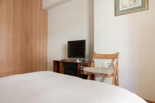 10min walk from ACROPOLIS !!!