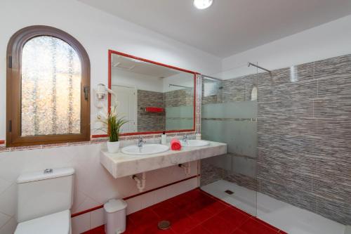 Kúpeľňa v ubytovaní Villa Casablanca by Villa Plus