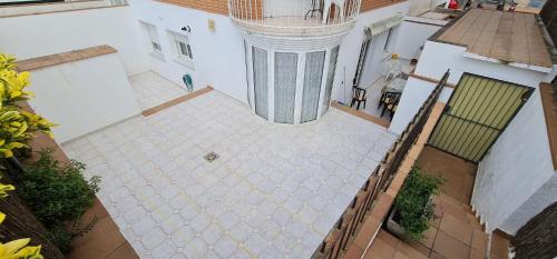 Precioso apartamento con piscina