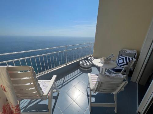 Rebecca's Sanremo Collection: Capo Nero