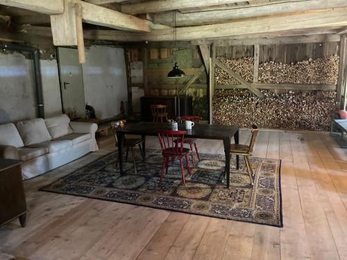 Posezení v ubytování Allgäu Cottage - traumhafter Blick in die Schweizer Berge