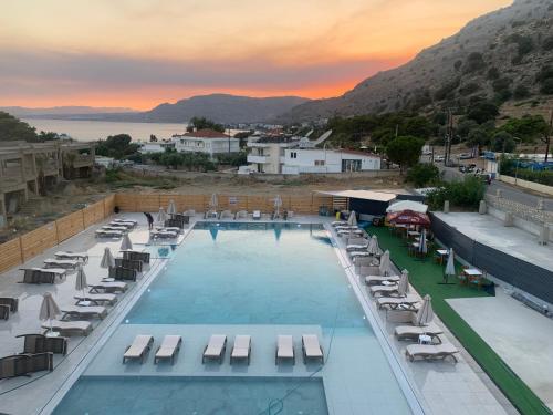 Gallery image of Pals Studios Pefkos in Pefki Rhodes