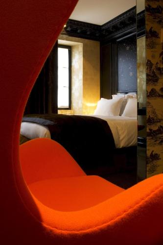 Hôtel du Petit Moulin, Haute Couture hotel by Lacroix photo 69