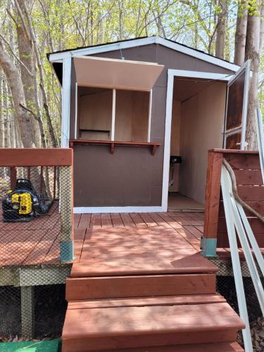 Балкон или терраса в Fundy Spray Campground