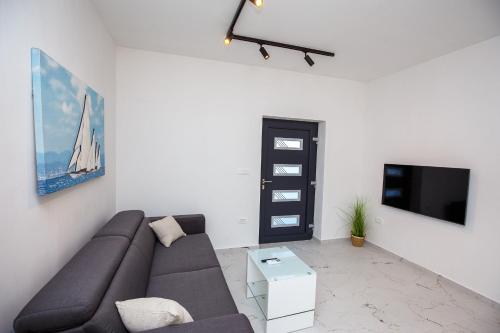 Foto Villa MiEma with Jacuzzi 6