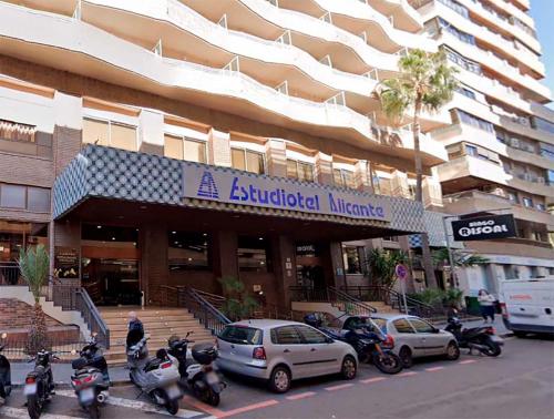Apartment in the center of Alicante