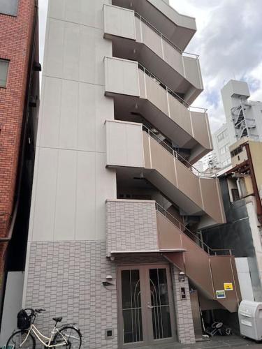 301/大阪人气景点黑门市场步行1分钟，日本桥、难波、心斋桥、道顿堀都在步行圈内